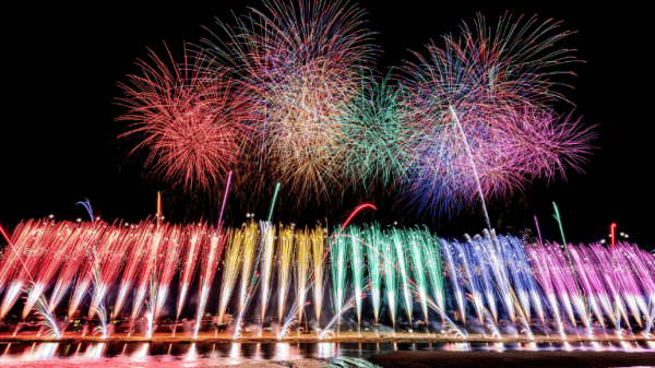 【EX会員様先行発売！指定席・最前列席】花火応援席でみる！ぎふ長良川花火大会
