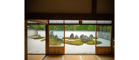 60回記念「京の冬の旅」【光清寺】三玲の庭を望む、朝坐禅　心と体を整える一服