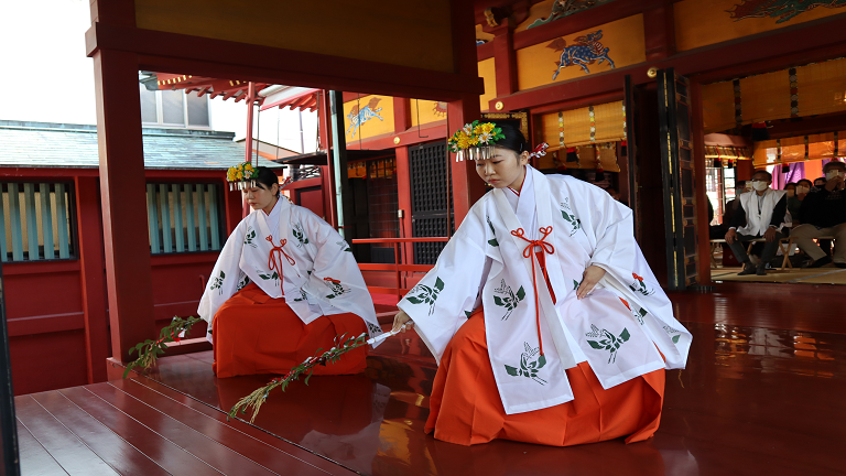 ＜10/19(土)・20(日)開催＞【解説付き】浅草神社正式参拝＆社殿特別見学と巫女舞鑑賞